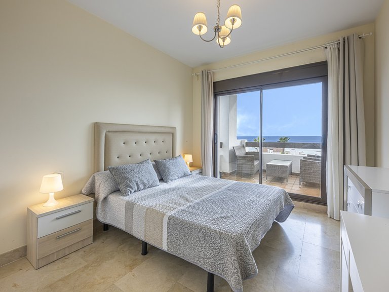 Apartment for Sale in La Alcaidesa, Cadiz 13