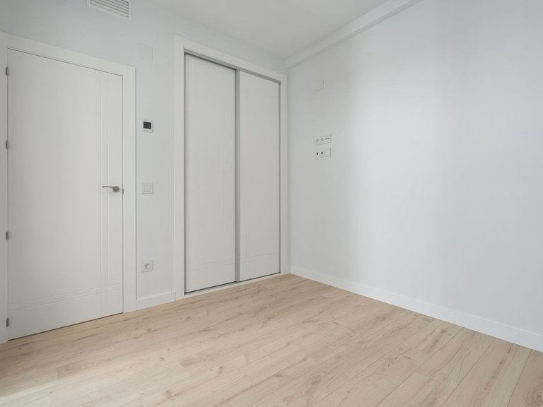 Apartment for Sale in Fuengirola, Malaga 18