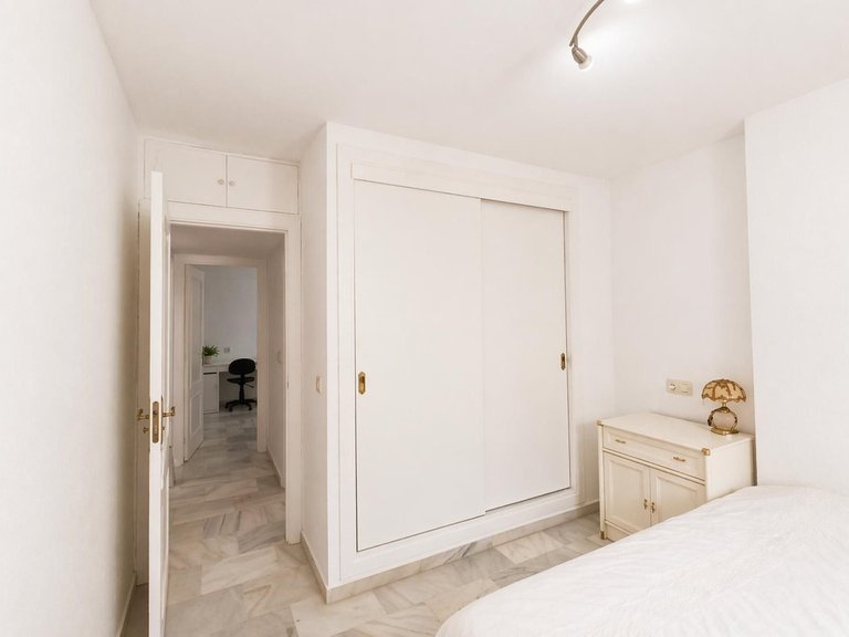 Apartment for Sale in El Pinillo, Malaga 10