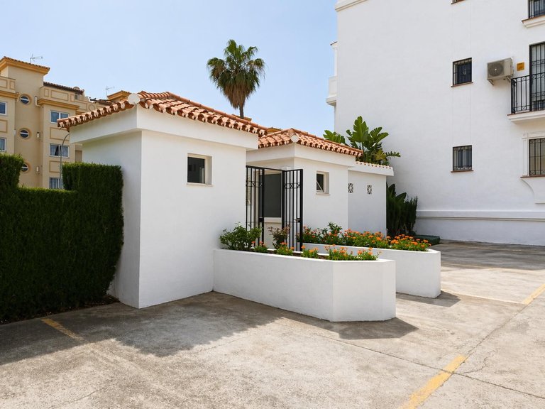 Apartment for Sale in El Pinillo, Malaga 16