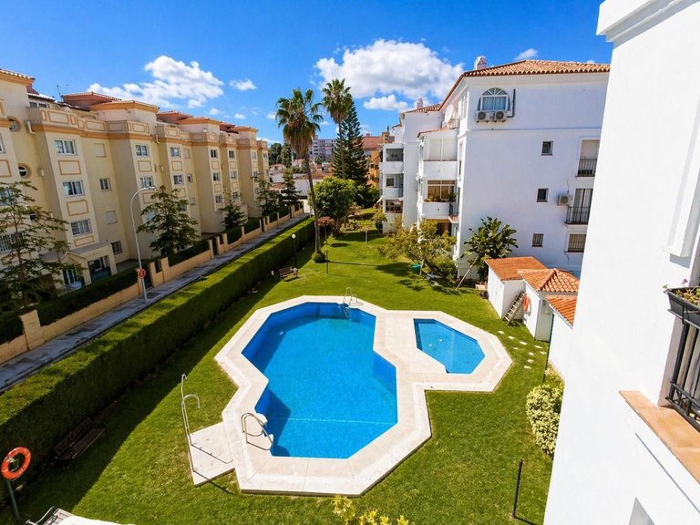 Apartment for Sale in El Pinillo, Malaga 17