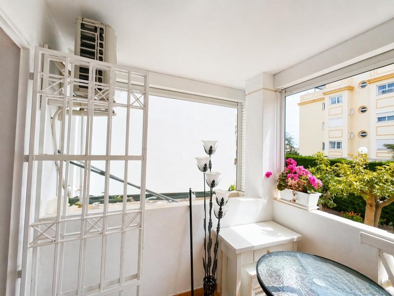 Apartment for Sale in El Pinillo, Malaga 7