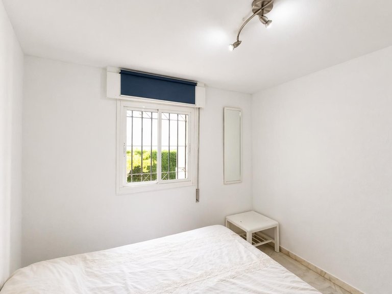 Apartment for Sale in El Pinillo, Malaga 8