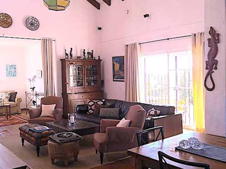 Villa for Sale in Estepona, Malaga 4