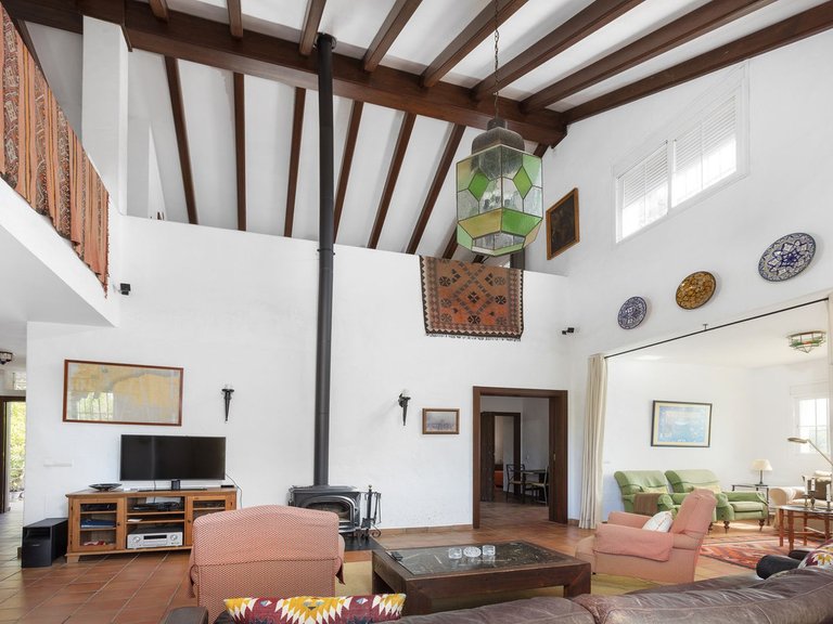 Villa for Sale in Estepona, Malaga 6