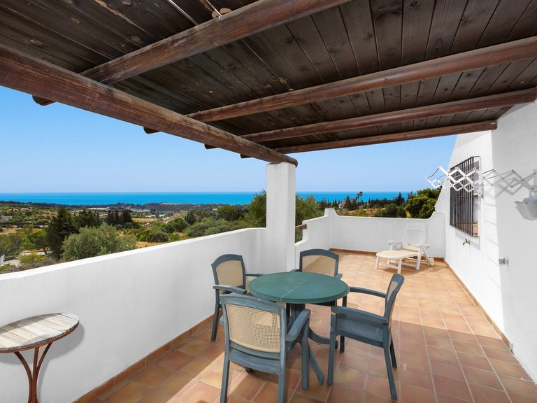 Villa for Sale in Estepona, Malaga 9