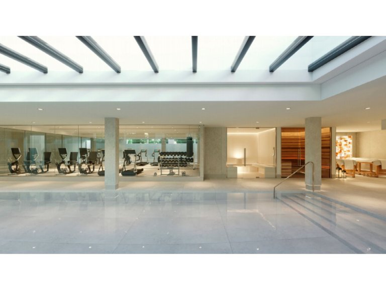 Penthouse for Sale in Nueva Andalucía, Malaga 11