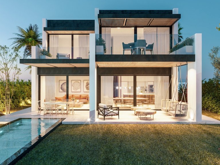 Villa for Sale in Estepona, Malaga 1