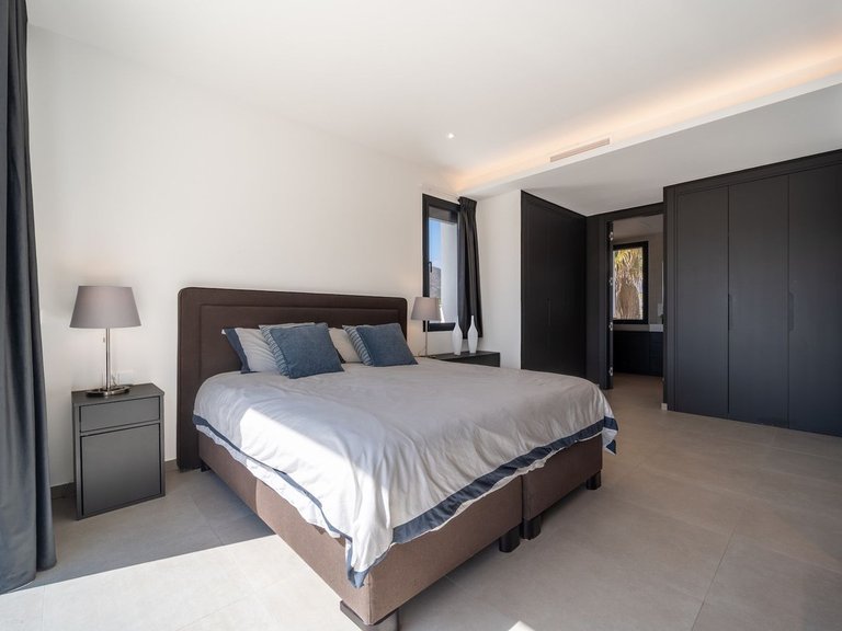 Villa for Sale in La Cala Golf, Malaga 34