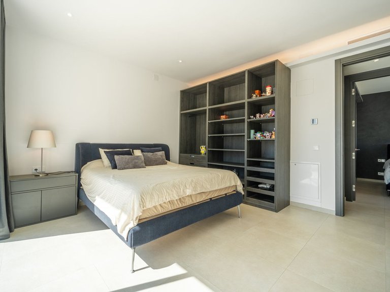 Villa for Sale in La Cala Golf, Malaga 36
