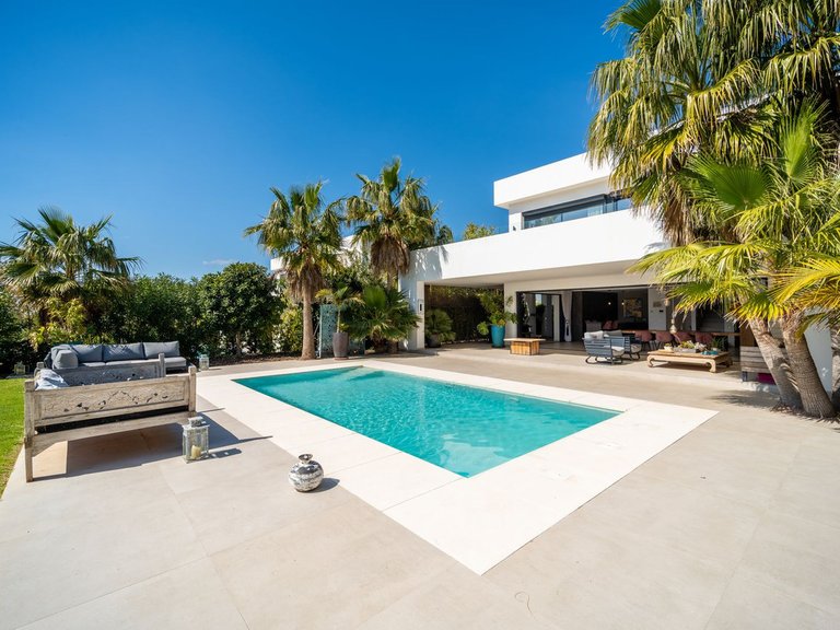 Villa for Sale in La Cala Golf, Malaga 4