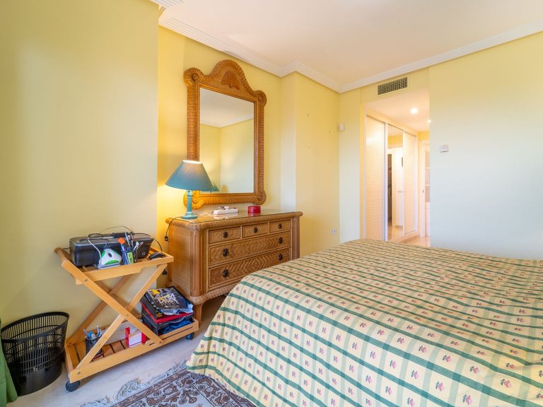 Apartment for Sale in Los Arqueros, Malaga 11