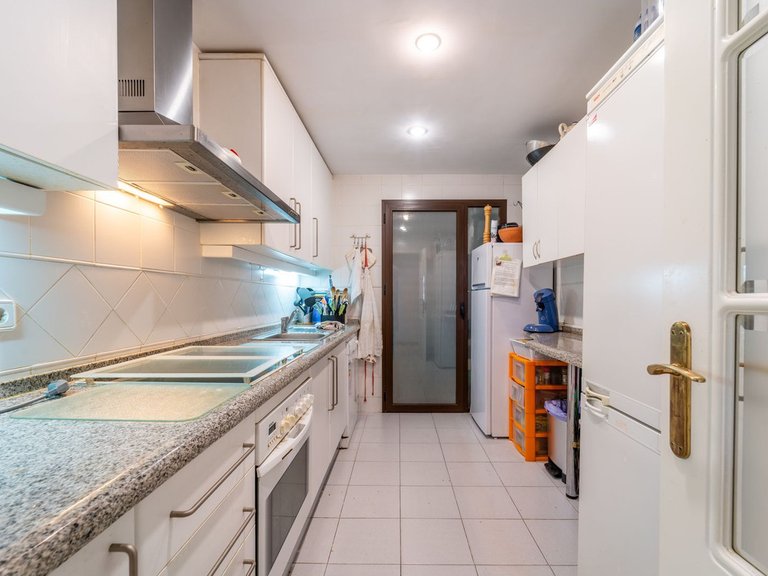 Apartment for Sale in Los Arqueros, Malaga 21