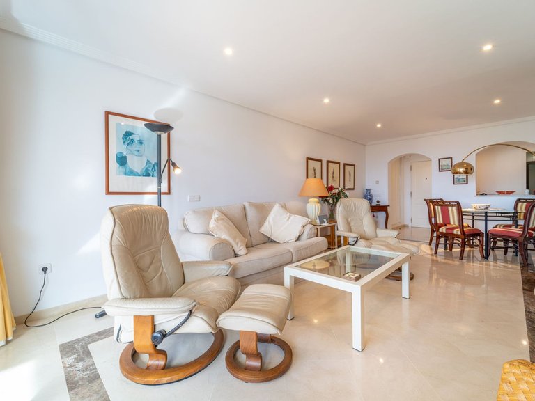 Apartment for Sale in Los Arqueros, Malaga 25