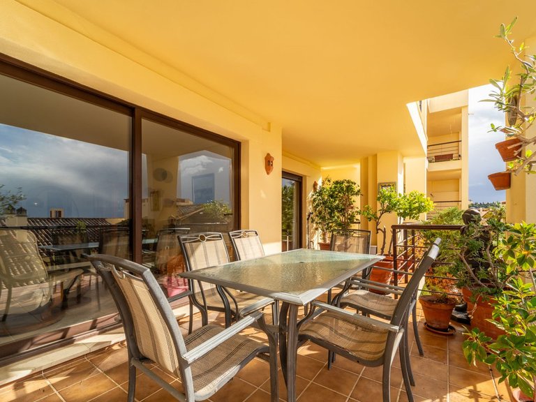 Apartment for Sale in Los Arqueros, Malaga 7