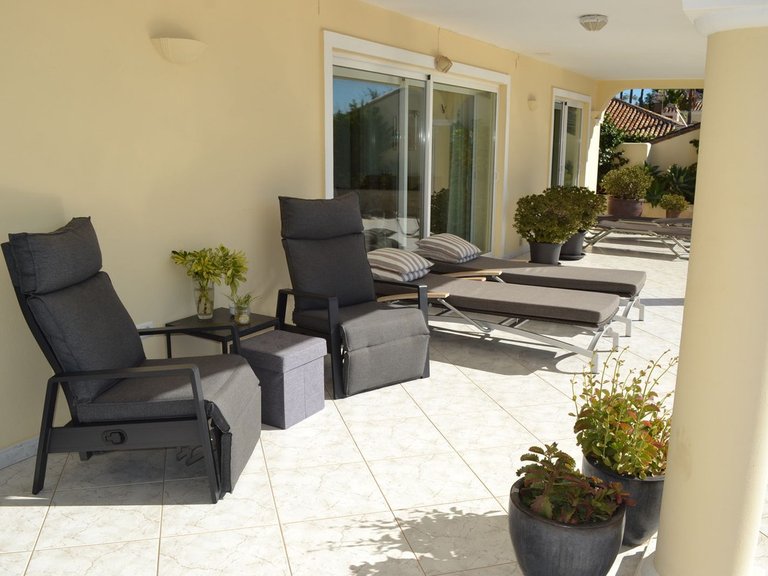 Villa for Sale in Sierrezuela, Malaga 14