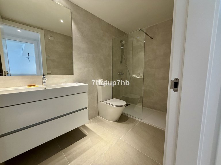 Apartment for Sale in Estepona, Malaga 10