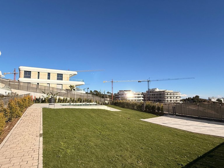 Apartment for Sale in New Golden Mile, Malaga 27