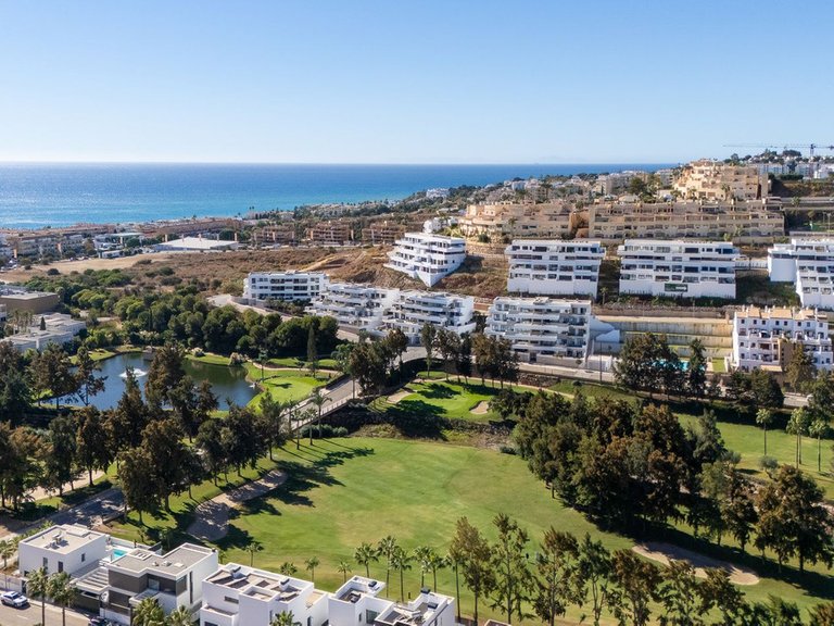 Apartment for Sale in La Cala De Mijas, Malaga 35