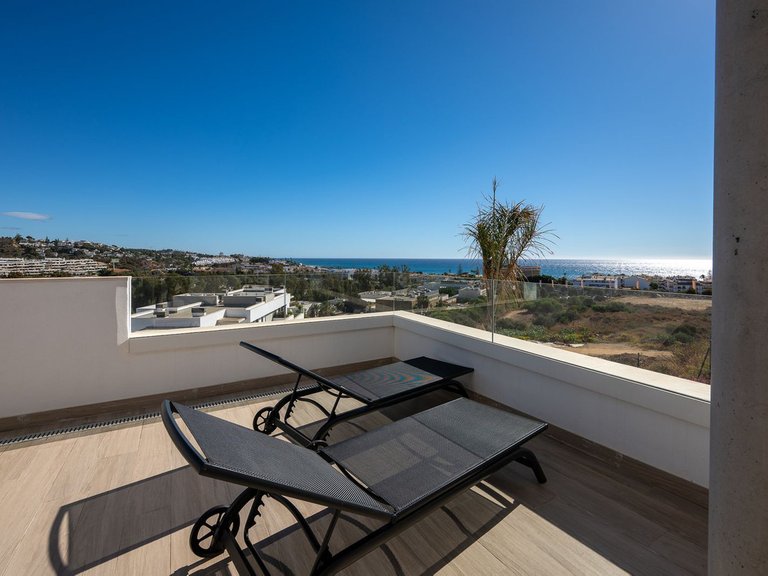 Apartment for Sale in La Cala De Mijas, Malaga 4