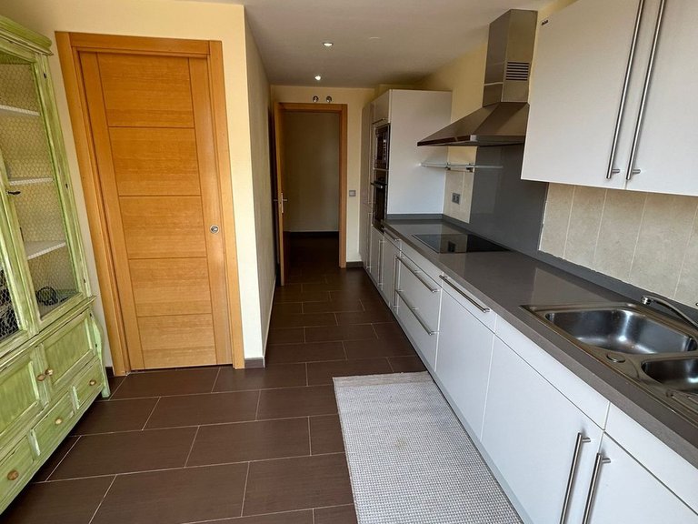 Apartment for Sale in Selwo, Malaga 10