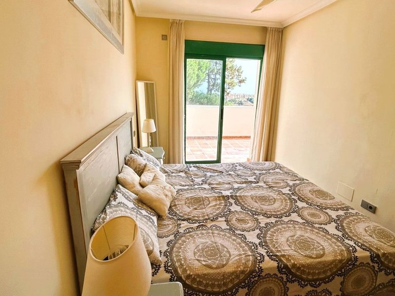 Apartment for Sale in Selwo, Malaga 17