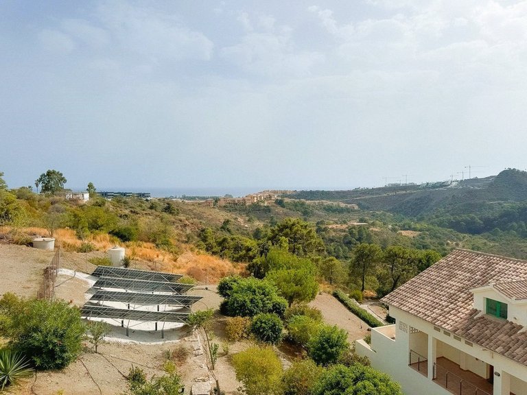 Apartment for Sale in Selwo, Malaga 31