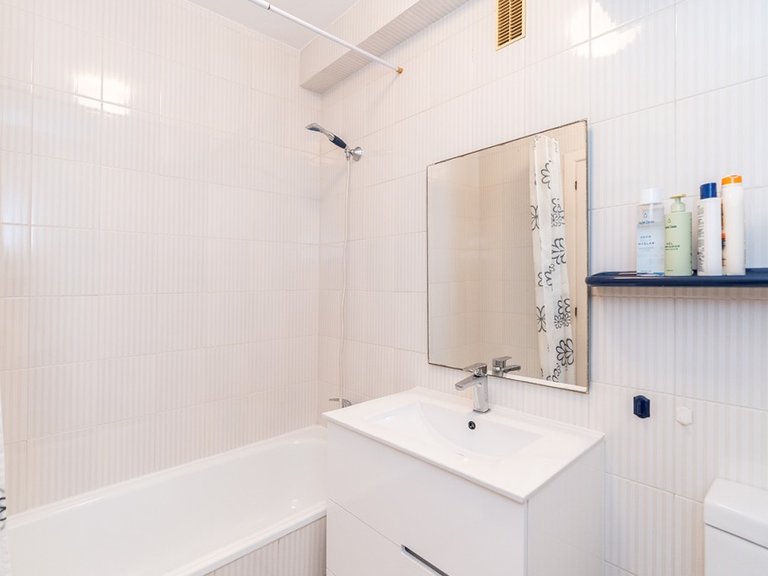 Apartment for Sale in Calahonda, Malaga 13