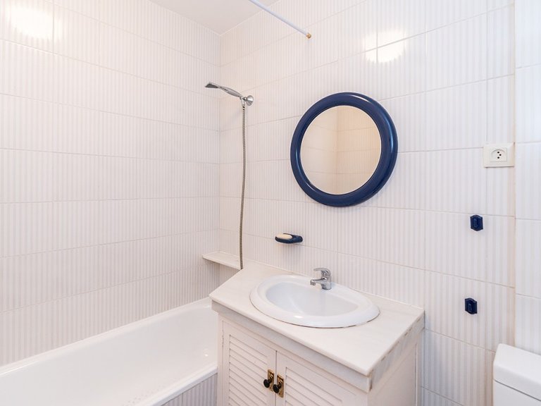 Apartment for Sale in Calahonda, Malaga 16