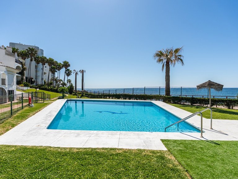 Apartment for Sale in Calahonda, Malaga 25