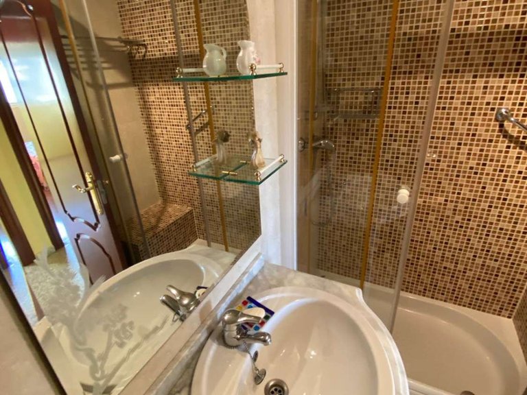 Apartment for Sale in Málaga, Malaga 27