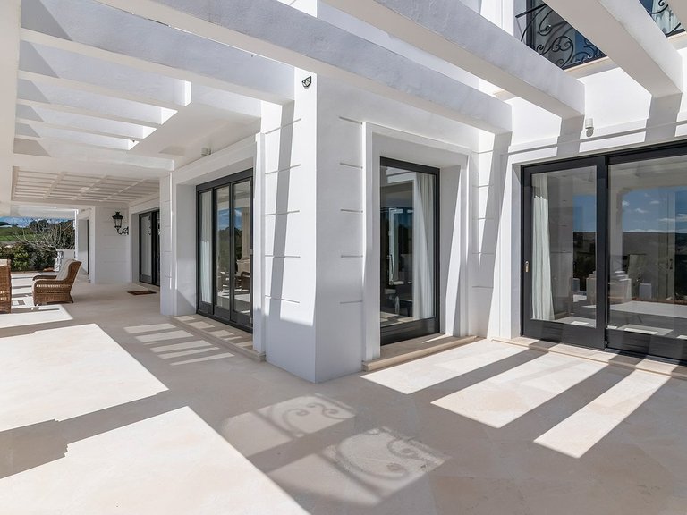 Villa for Sale in Sotogrande, Cadiz 11