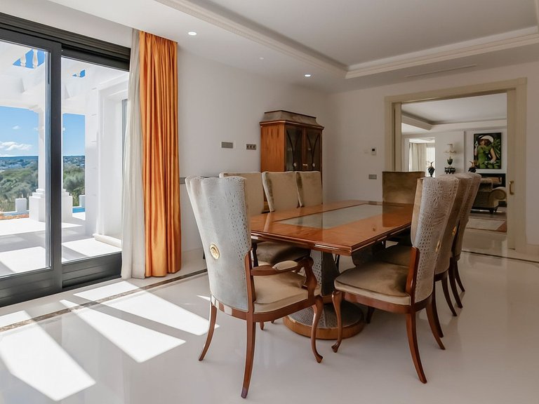 Villa for Sale in Sotogrande, Cadiz 13