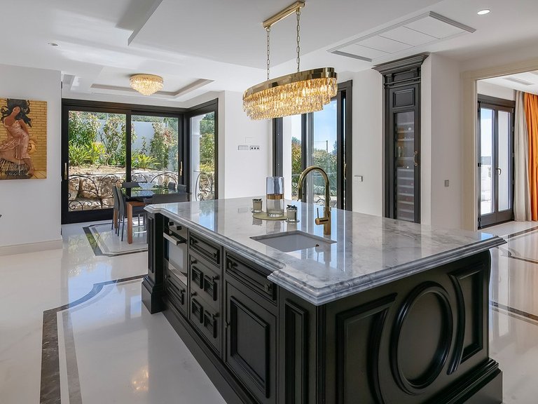 Villa for Sale in Sotogrande, Cadiz 15