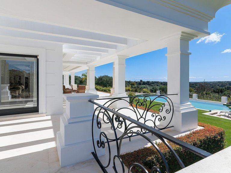 Villa for Sale in Sotogrande, Cadiz 35