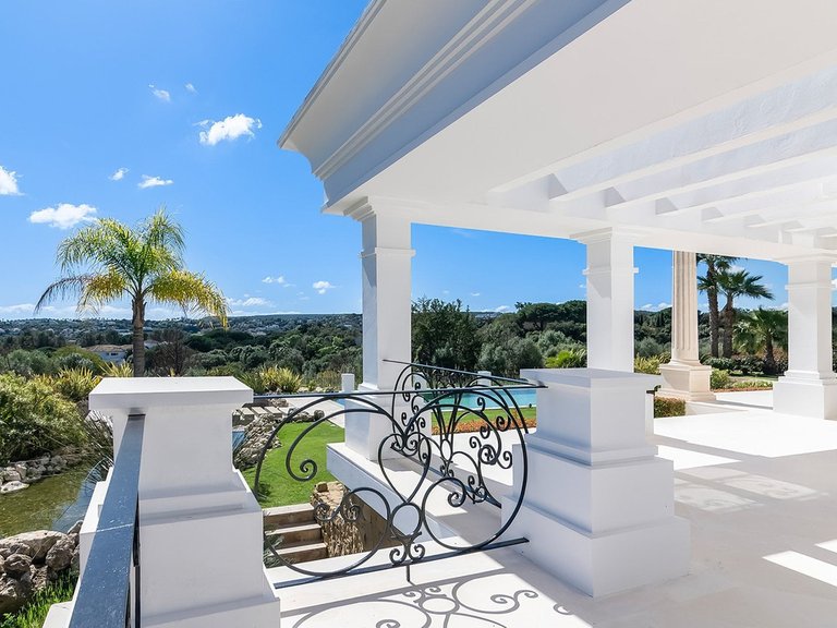 Villa for Sale in Sotogrande, Cadiz 36