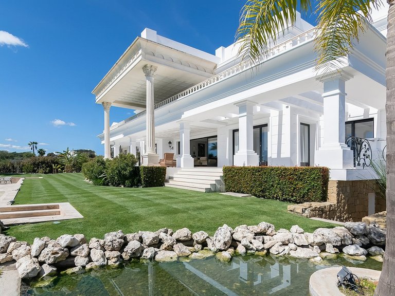 Villa for Sale in Sotogrande, Cadiz 37