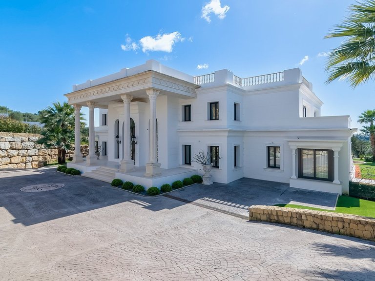 Villa for Sale in Sotogrande, Cadiz 41