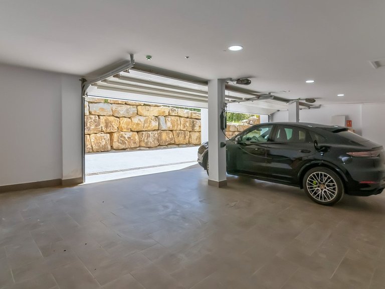 Villa for Sale in Sotogrande, Cadiz 42