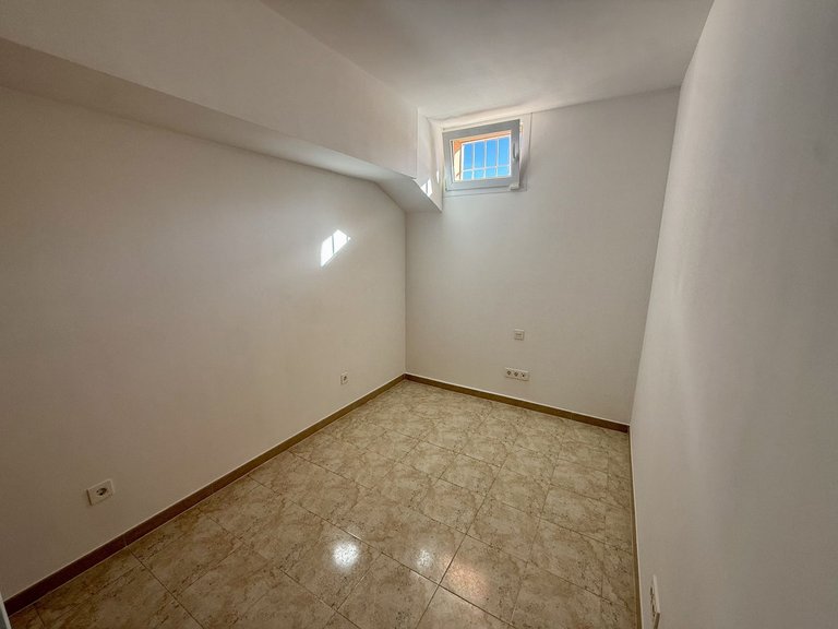 Villa for Sale in Cabopino, Malaga 12