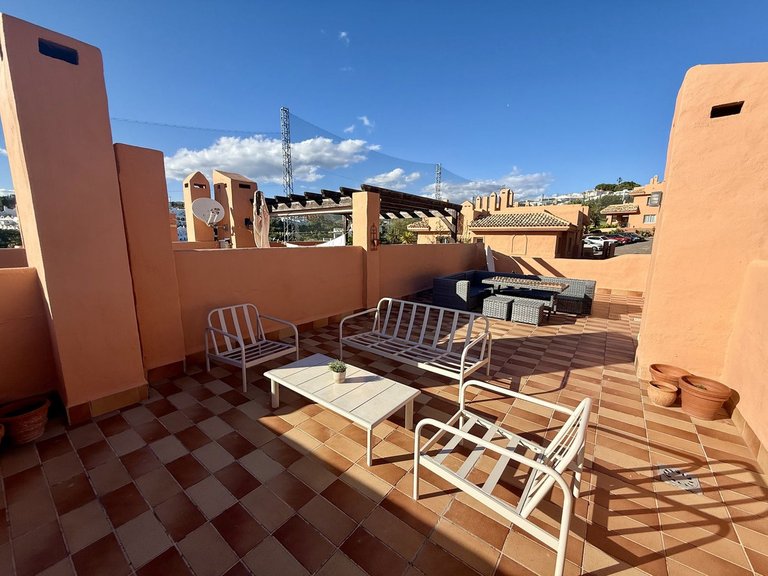 Villa for Sale in Cabopino, Malaga 29