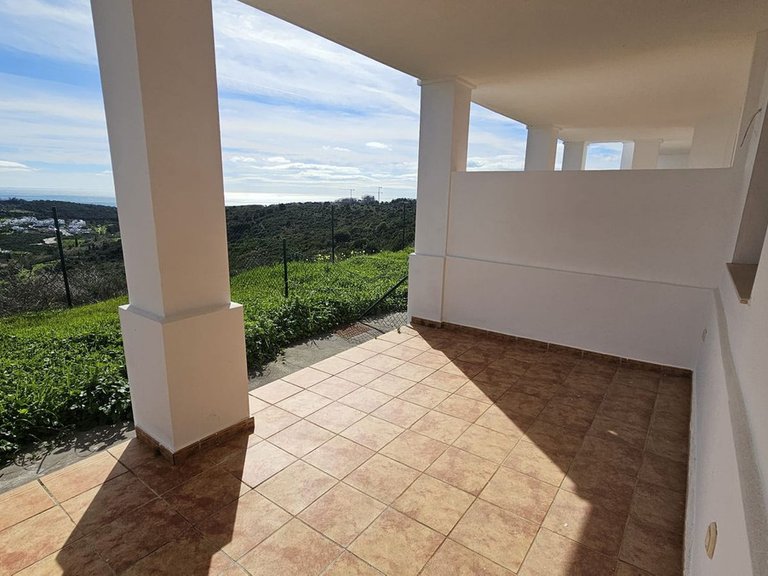 Villa for Sale in Doña Julia, Malaga 24