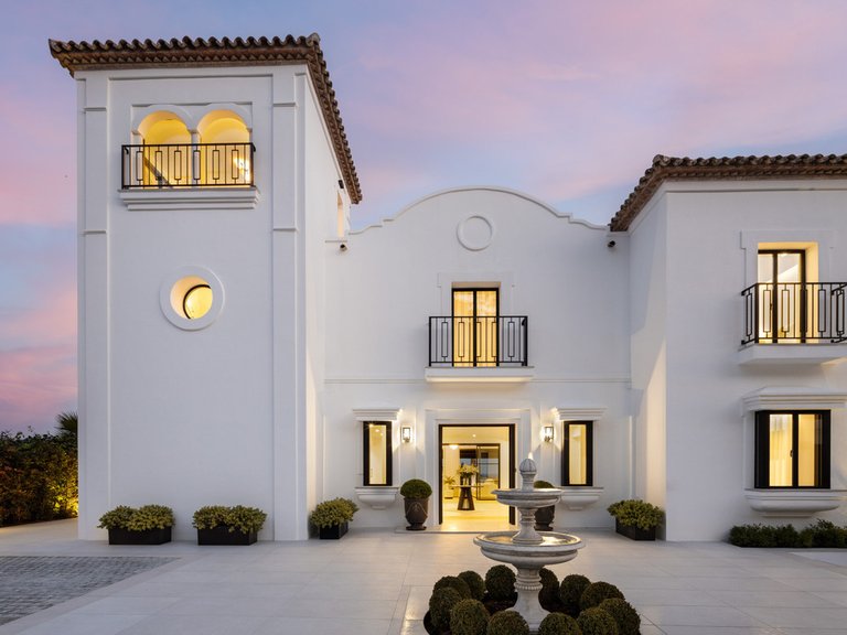 Villa for Sale in Costa del Sol La Quinta, Malaga 19
