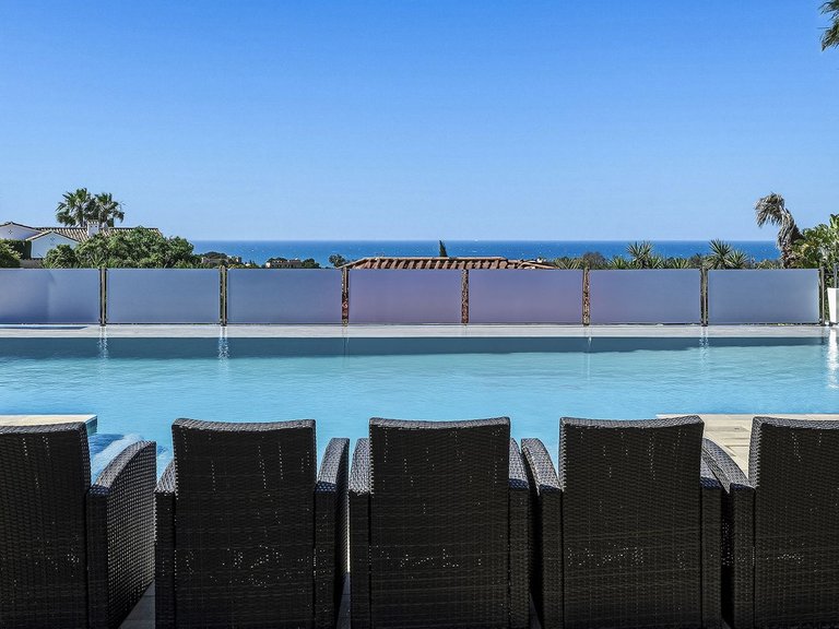 Villa for Sale in Elviria, Malaga 2