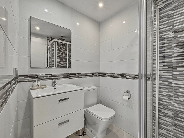 Villa for Sale in Elviria, Malaga 22