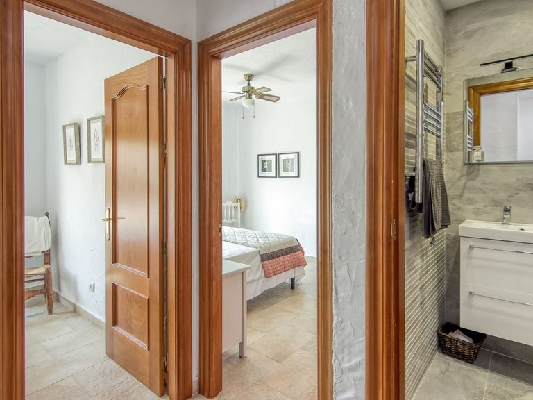 Villa for Sale in Alhaurín El Grande, Malaga 13
