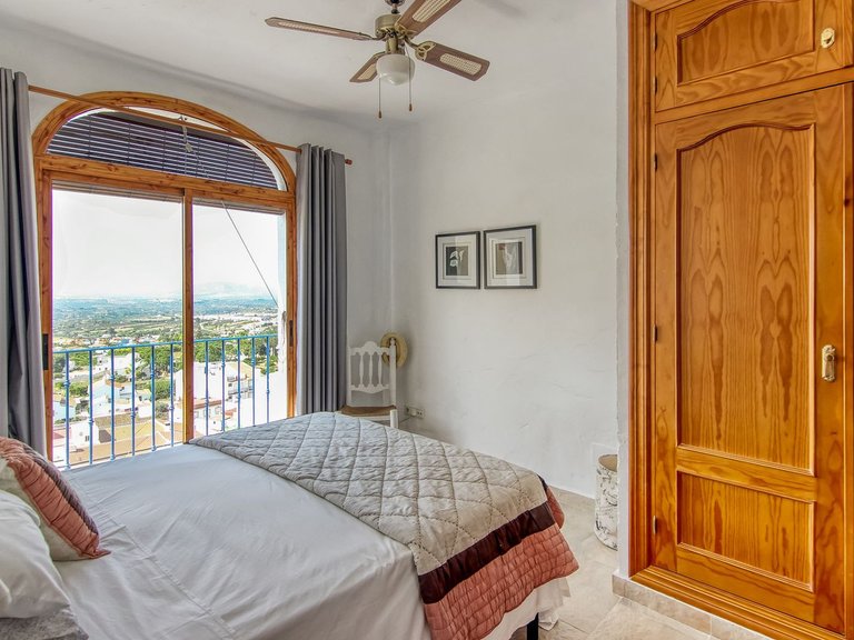 Villa for Sale in Alhaurín El Grande, Malaga 18