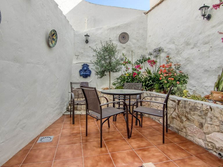 Villa for Sale in Alhaurín El Grande, Malaga 2