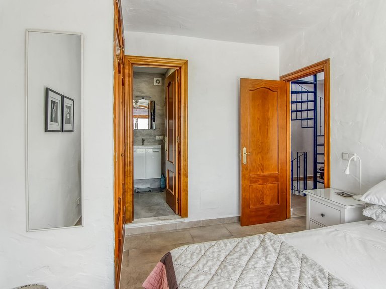 Villa for Sale in Alhaurín El Grande, Malaga 20