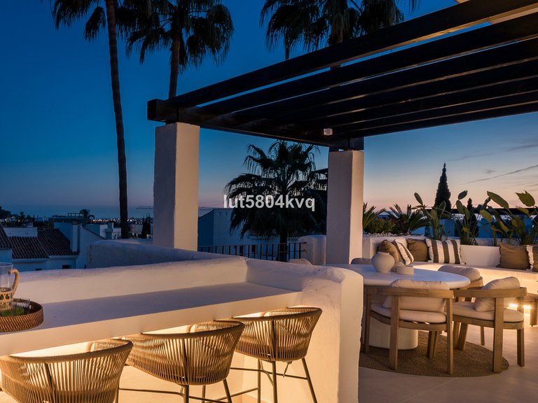 Apartment for Sale in Nueva Andalucía, Malaga 49